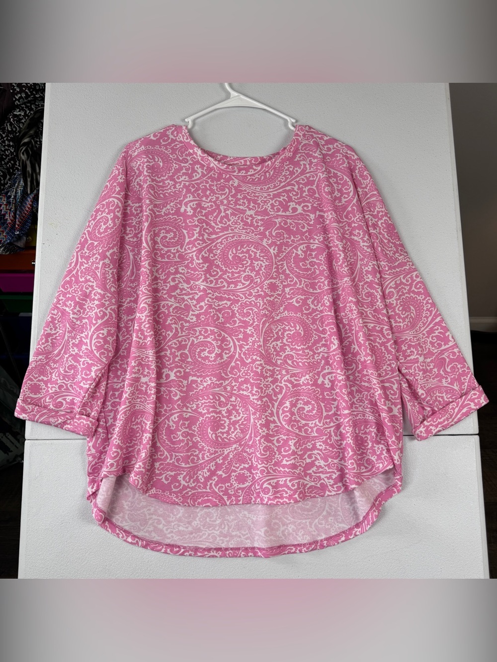 Crown Ivy Top Womens XXL 2XL Pink White 3/4 Sleeve Rolled Cuffs Round Neck